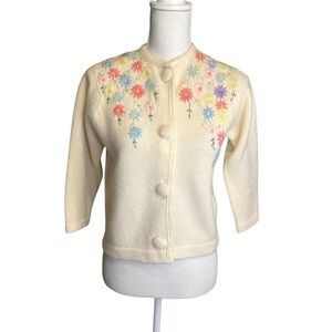 Barbara Lee Vintage 50’s 3-Ply Furblend Lambs Wool Floral Embroidered Cardigan S